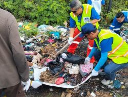 Partai Demokrat Batam Rayakan HUT ke-25 dengan Kerja Bakti Massal di Tembesi