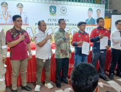 Tutup Pelatihan Las 4G FCAW di Batam, Aman Siapkan Tenaga Kerja Lokal Kompeten